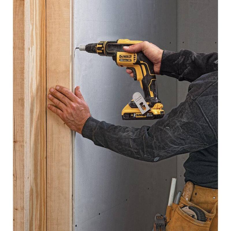 DEWALT 20V MAX XR Atornillador Inalámbrico de Paneles de Yeso sin Escobillas con Embrague Roscado (Solo Herramienta) - DCF624B