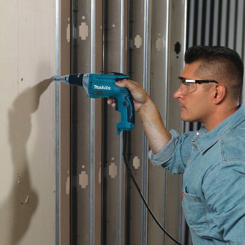 Makita 6 Amp 4000 RPM 1/4 pulg. Destornillador de yeso - FS4200