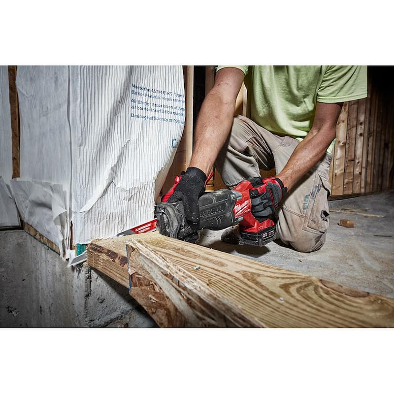 Sierra reciproca inalámbrica sin escobillas Milwaukee M18 FUEL GEN-2 18V de iones de litio SAWZALL (Herramienta solamente) - 2821-20