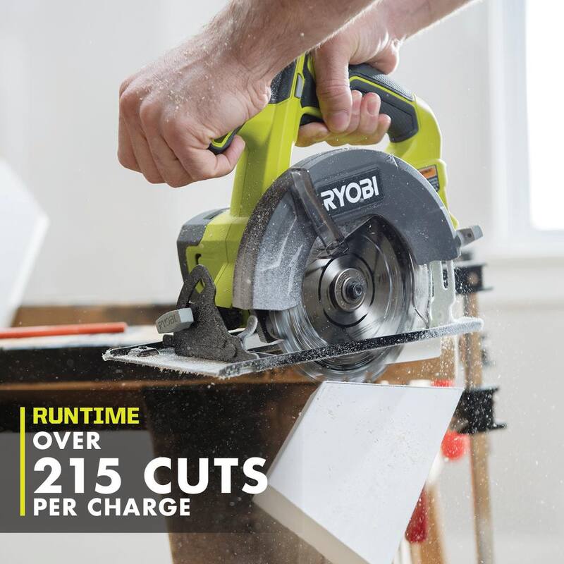 RYOBI ONE+ 18V Sierra Circular Inalámbrica de 5 1/2 pulgadas (Herramienta Solamente) - PCL500B