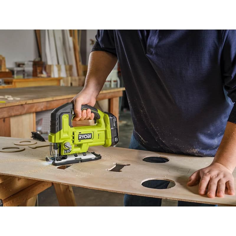 RYOBI ONE+ Sierra de calar inalámbrica de 18V (herramienta solamente) - PCL525B