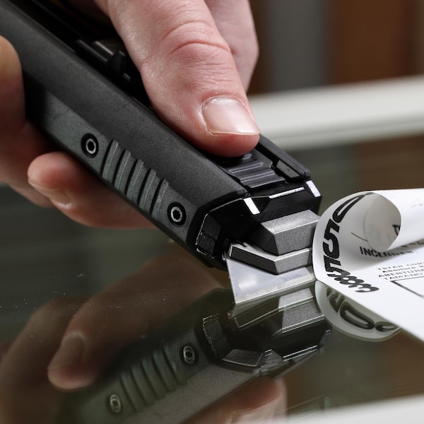 Toughbuilt 6.5" Sliding Scraper Utility Knife Black 1 pc - TB-H4S5-01-6BES