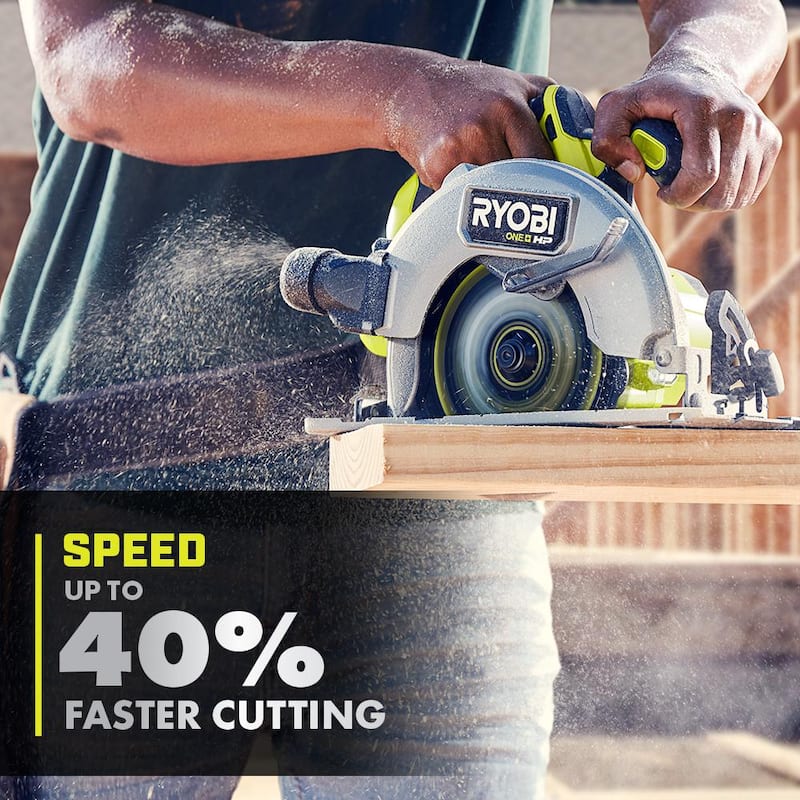 RYOBI ONE+ HP 18V Sierra Circular inalámbrica de 7-1/4 pulgadas con motor sin escobillas y batería de iones de litio de alta capacidad de 4.0 Ah - PBLCS300B-PBP004