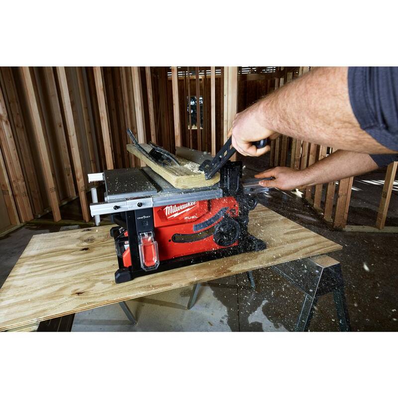 Sierra de mesa Milwaukee M18 FUEL ONE-KEY de 18 voltios de iones de litio sin escobillas inalámbrica de 8-1/4 pulgadas con soporte para sierra de mesa (herramienta solamente) - 2736-20-48-08-0561