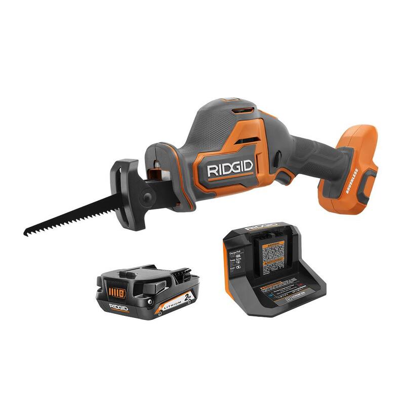 Sierra de sable recíproca de una mano inalámbrica sin escobillas RIDGID 18V SubCompact Kit con batería de 2.0 Ah y cargador - R8648KN.