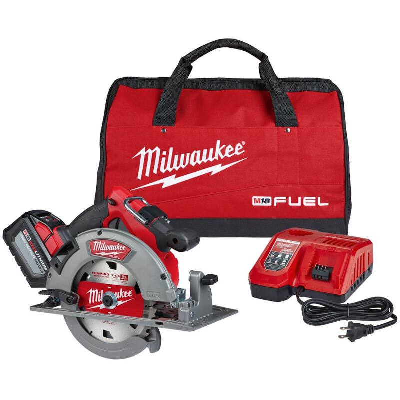 Sierra circular inalámbrica Milwaukee M18 FUEL 18V de ion de litio sin escobillas de 7-1/4 pulg. con un juego de batería de 12.0Ah, cargador, y bolsa de herramientas - 2732-21HD