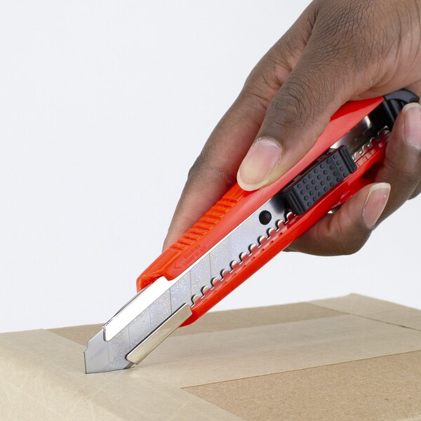 Excel Blades Heavy Duty Plastic Retractable Box Cutter, 18MM Snap Knife, Red 6pk. - 16850