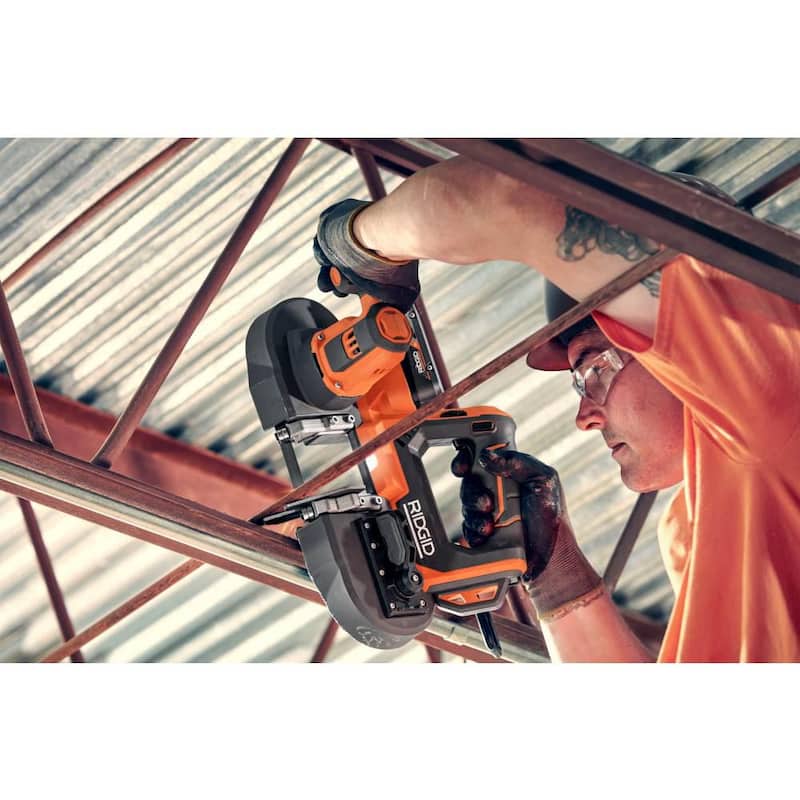 Sierra de cinta compacta inalámbrica RIDGID 18V con (1) batería de 4.0 Ah y cargador - R8604KN