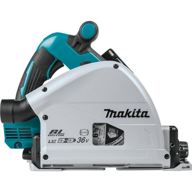 Sierra circular Makita 18V X2 LXT de iones de litio sin escobillas (36V) de 6-1/2 pulgadas con inmersión y baterías 5.0Ah, hoja de 55T - XPS01PTJ