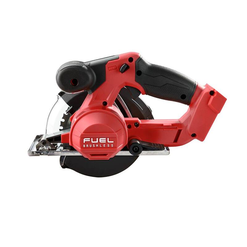 Sierra circular de metal inalámbrica Milwaukee M18 FUEL de 18 voltios con tecnología de iones de litio sin escobillas de 5-3/8 pulgadas con batería M18 5.0Ah gratuita - 2782-20-48-11-1850.