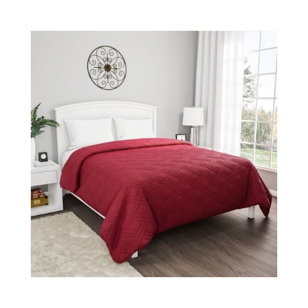 Hastings Home Quilt Coverlet with Basket Weave Quilted Pattern Lightweight Bedding for All Seasons (King, Burgundy) - 264025WZQ