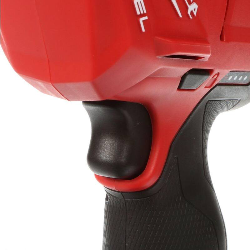 Milwaukee M12 FUEL 12V Kit de HACKZALL inalámbrico con motor sin escobillas de iones de litio con juego de hojas bimetálicas para corte de madera/metal (26 piezas) - 2520-21XC-49-22-1110-49-22-1216