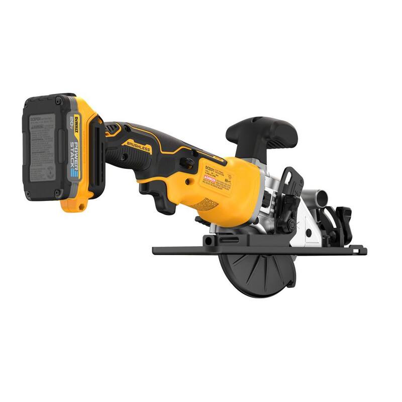Sierra circular inalámbrica sin escobillas DEWALT Atomic de 20 voltios de iones de litio máximo de 4-1/2 pulgadas con kit de batería de 1.7 Ah y cargador - DCS571E1.
