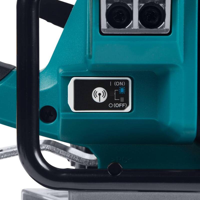 Sierra circular inalámbrica sin escobillas Makita 40V Max XGT con mango trasero y capacidad AWS de 10-1/4 pulgadas (herramienta solamente) - GSR02Z.