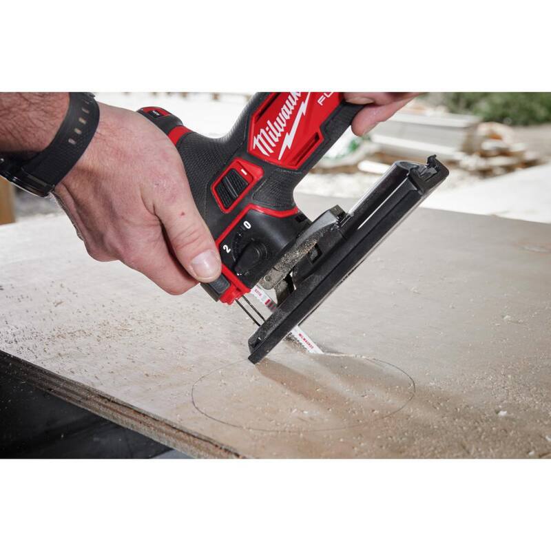 Sierra de calar inalámbrica de 12 voltios Milwaukee M12 Fuel de iones de litio con kit combo de 2 herramientas M12 - 2545-20-3497-22