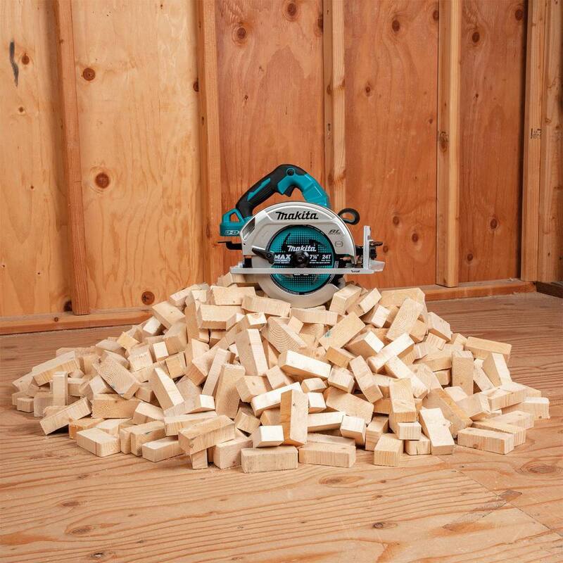 Sierra circular inalámbrica sin escobillas Makita 18V X2 LXT de ion de litio (36V) de 7-1/4 pulg. (Solo herramienta) - XSH06Z
