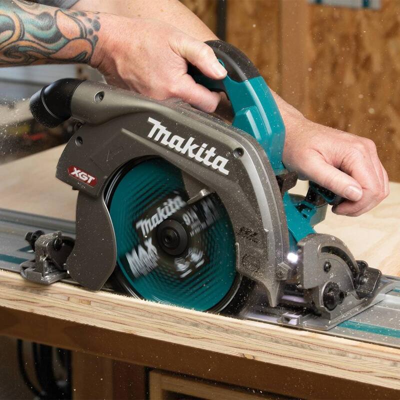 Sierra circular inalámbrica sin escobillas Makita 40V máx XGT de 10-1/4 pulgadas con base compatible con riel de guía, compatible con AWS (herramienta solamente) - GSH04Z