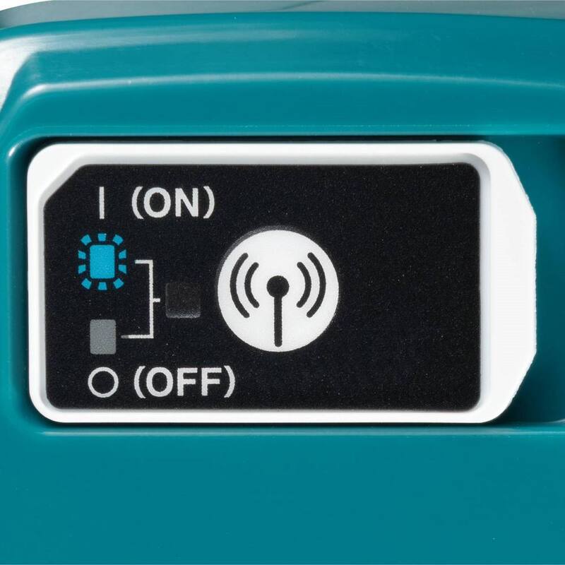 Sierra circular inalámbrica sin escobillas Makita 40V máx XGT de 10-1/4 pulgadas con base compatible con riel de guía, compatible con AWS (herramienta solamente) - GSH04Z