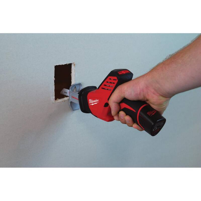 Milwaukee M12 FUEL 12V 3 pulgadas Sierra de corte inalámbrica con batería de iones de litio sin escobillas con kit de sierra reciprocante M12 HACKZALL - 2522-21XC-2420-20