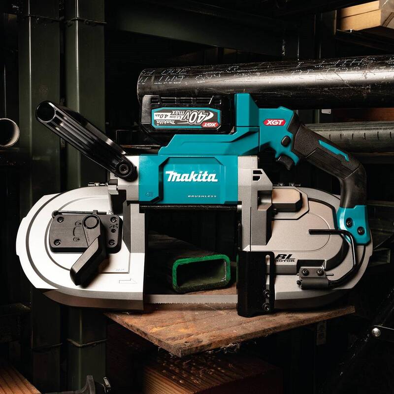 Makita 40V máx XGT Sierra de cinta portátil inalámbrica Brushless de corte profundo Kit, 4.0Ah - GBP01M1