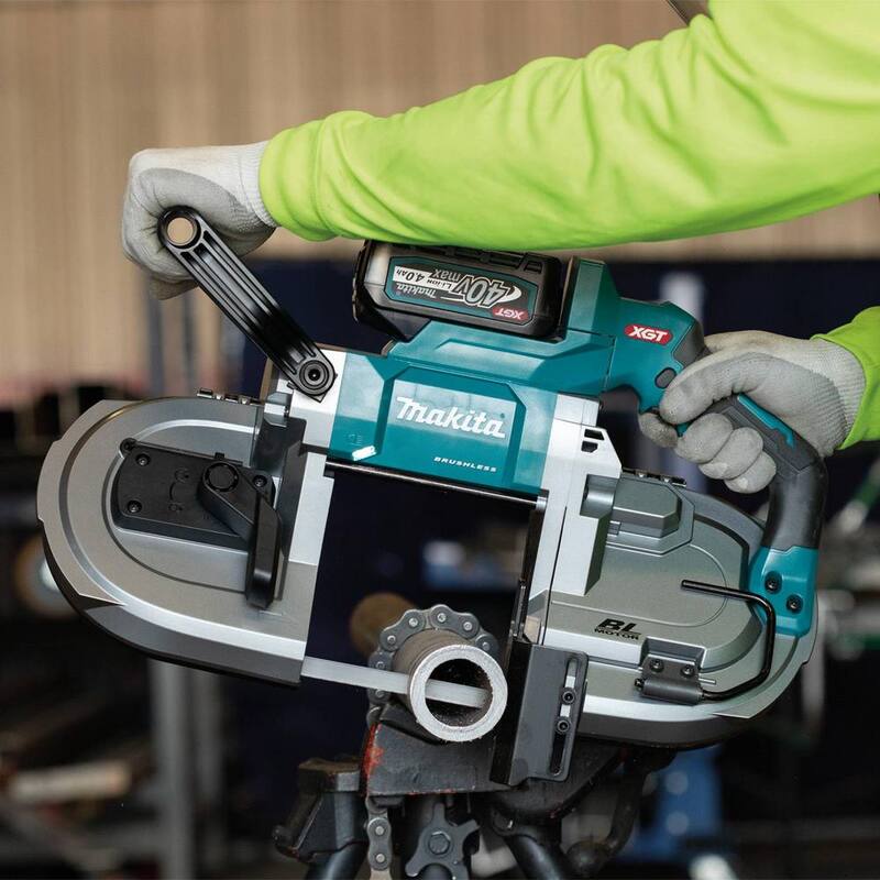 Makita 40V máx XGT Sierra de cinta portátil inalámbrica Brushless de corte profundo Kit, 4.0Ah - GBP01M1