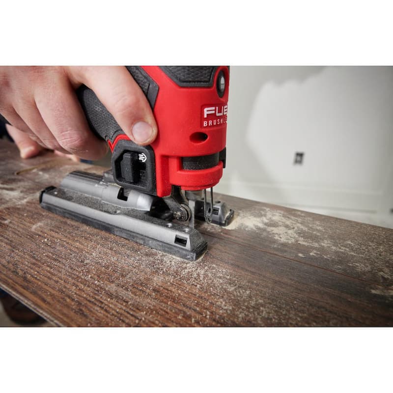 Sierra de calar inalámbrica de 12 voltios Milwaukee M12 Fuel de ion de litio con herramienta multiuso oscilante M12 - 2545-20-2426-20