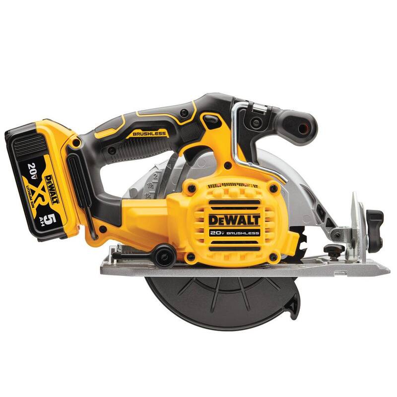 Sierra circular inalámbrica DEWALT 20V MAX de iones de litio de 6-1/2 pulgadas (Herramienta solamente) - DCS565P1