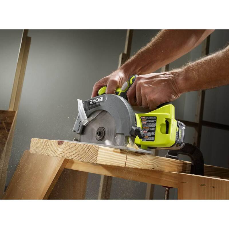 RYOBI ONE+ 18V Sierra Circular Inalámbrica de 6-1/2 pulgadas con batería de 4.0 Ah y cargador de 18V - P507K1