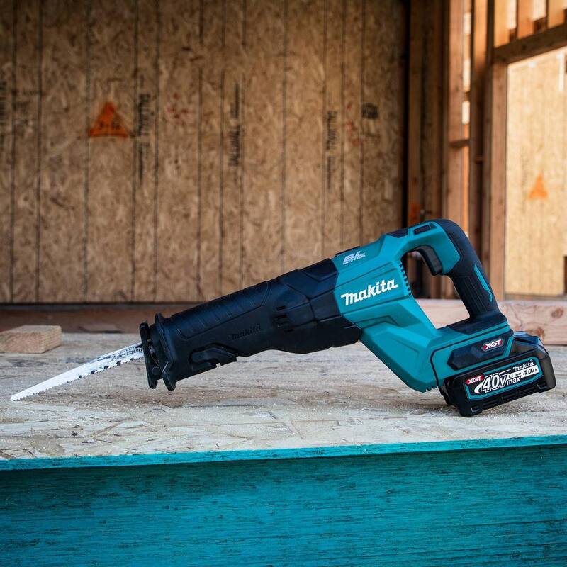 Juego de sierra reciproca inalámbrica sin escobillas Makita 40V Max XGT (4.0Ah) - GRJ01M1