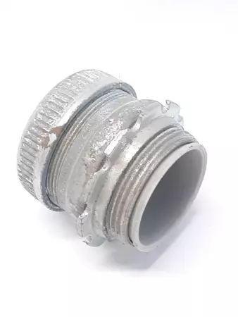 Thomas & Betts Conduit Compression Box Connector 1-1/2 - MRO INDUSTRIAL