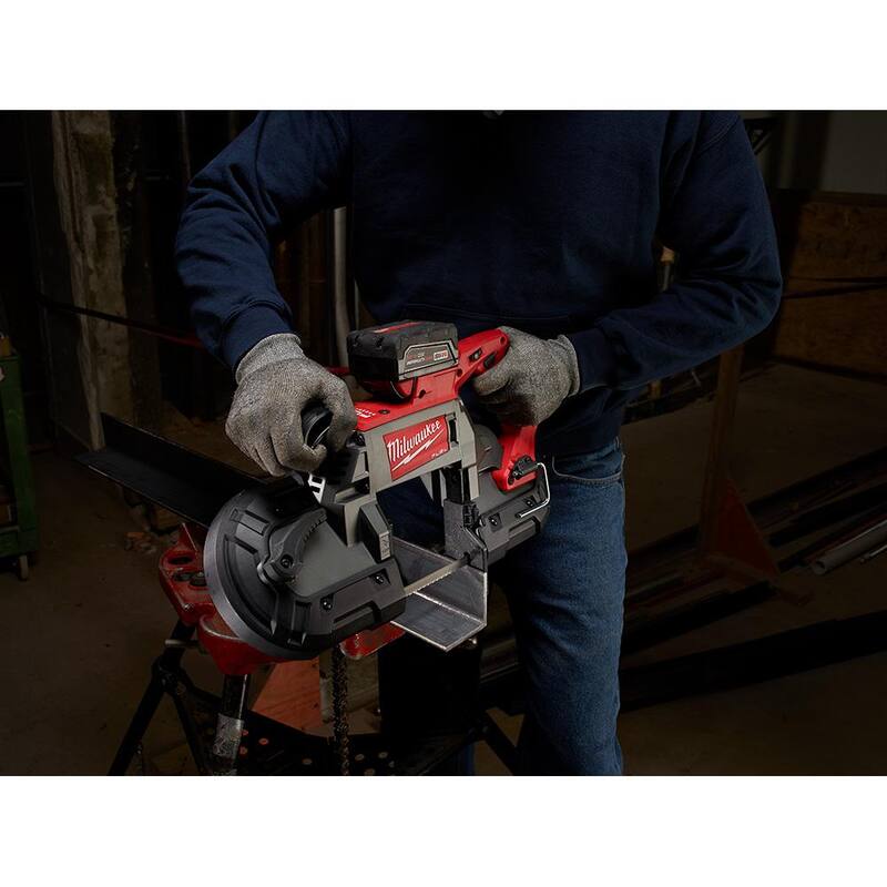 Sierra de cinta inalámbrica sin escobillas Milwaukee M18 FUEL 18V de 18V y batería de iones de litio para corte profundo y pistola de grasa de 2 velocidades con dos baterías de 6.0 Ah - 2729-20-2646-20-48-11-1862.