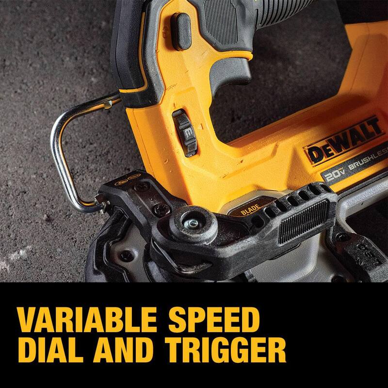 DEWALT ATOMIC 20V MAX Sierra de cinta compacta inalámbrica sin escobillas de 1-3/4" y (1) Batería Premium de 20V MAX de Iones de Litio 5.0Ah - DCS377BWDCB205.