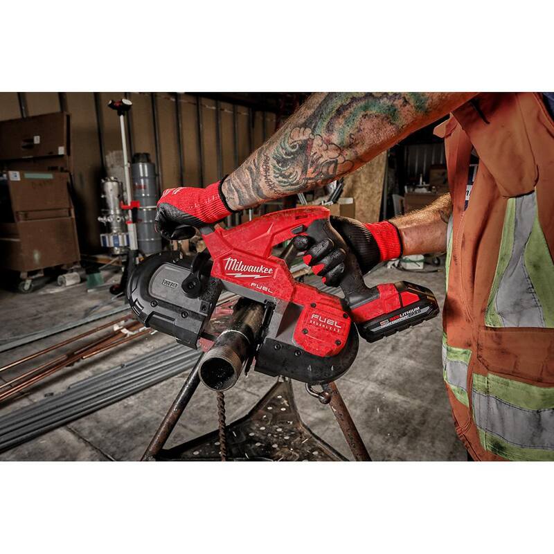 Kit de sierra de cinta compacta inalámbrica Milwaukee M18 FUEL 18V de ion de litio sin escobillas con interruptor de paleta y Kit con HACKZALL FUEL - 2829-22-2719-20