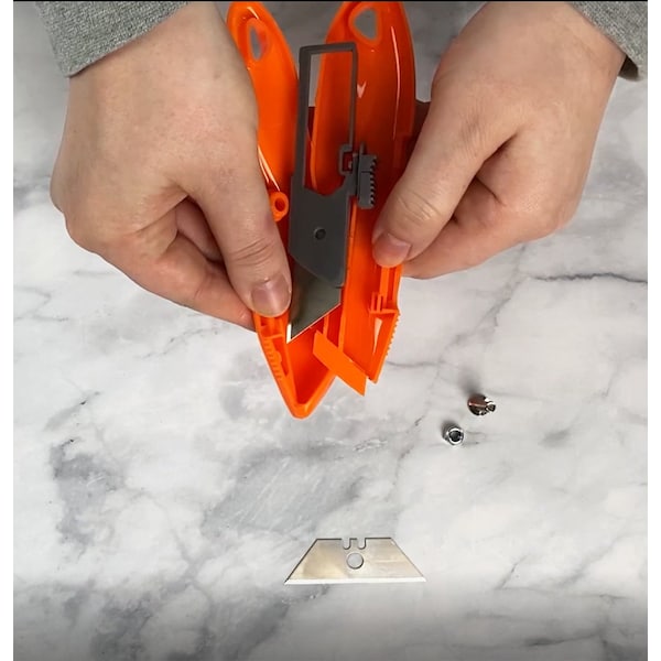 Excel Blades Retractable Plastic Utility Knife, Safe Box Cutter, Asst. Colors, 6pk. - 16870