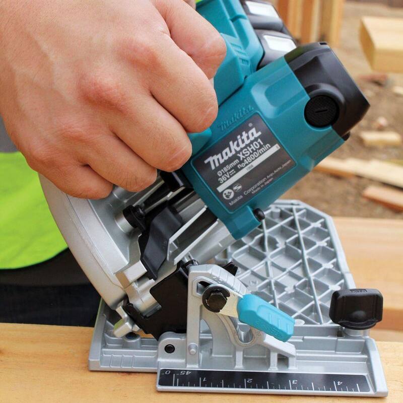Sierra circular inalámbrica de litio Makita 18V X2 LXT (36V) de 7-1/4 pulgadas (Herramienta solamente) - XSH01Z