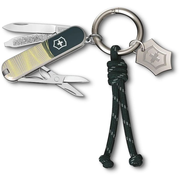 Swiss Army Brands 2024N Victorinox Classic Sd, Live To Explore, New York Style - VIC-0.6223.E223