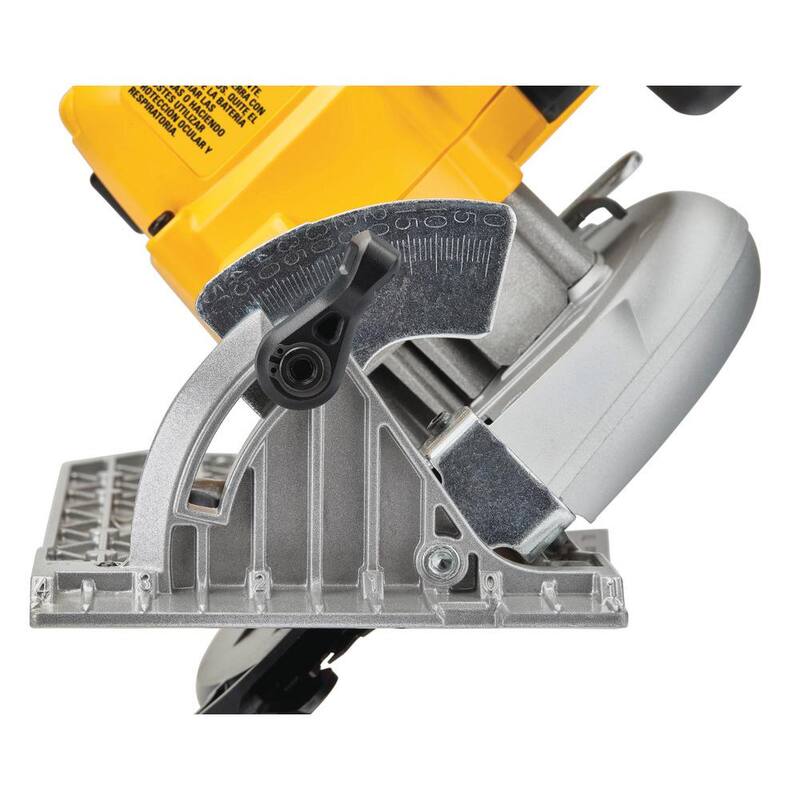 Sierra circular inalámbrica DEWALT 20V MAX Brushless de 6-1/2 pulgadas estilo Sidewinder con POWERSTACK 20V Paquete de baterías de iones de litio de 5.0Ah - DCS565BWDCBP520