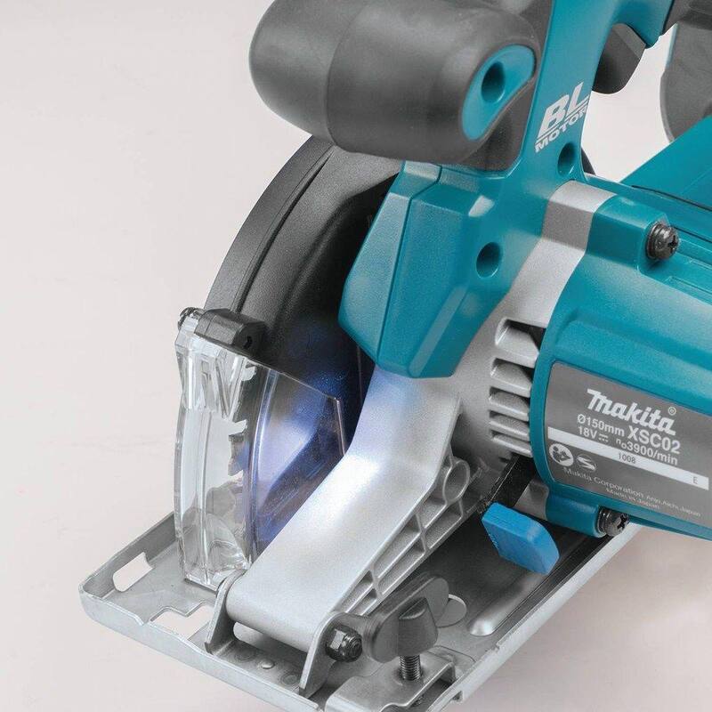 Sierra de corte de metal inalámbrica sin escobillas de 5-7/8" Makita 18V LXT de iones de litio (Herramienta solamente) - XSC02Z