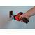 Sierra reciproca inalámbrica Milwaukee M12 Hackzall de 12 voltios con batería compacta M12 (paquete de 2) - 2420-21-48-11-2411