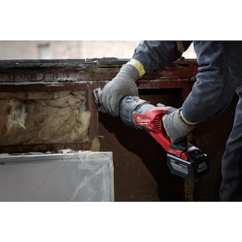 Sierras reciprocativas sin escobillas inalámbricas Milwaukee M18 FUEL 18V Lithium-Ion SUPER SAWZALL Orbital con batería XC de alta potencia de 8.0Ah - 2722-20-48-11-1880