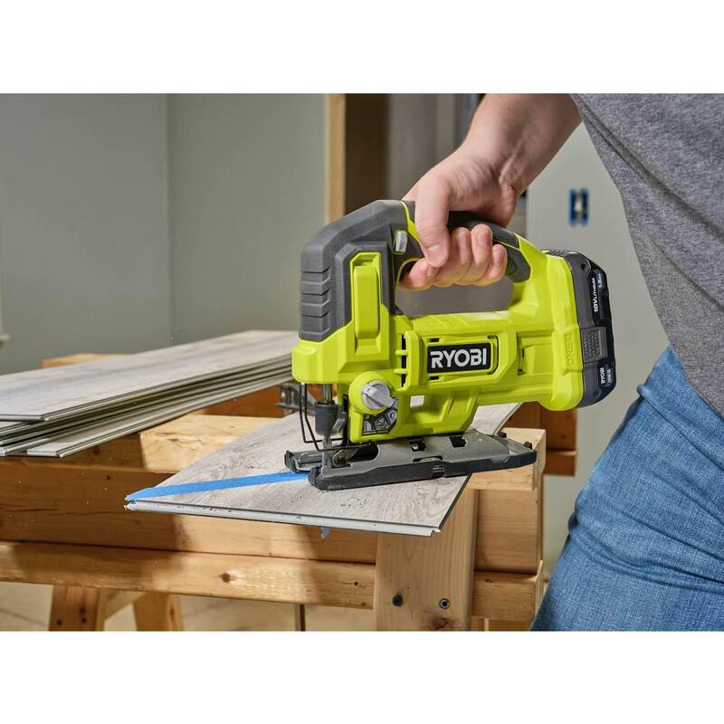 Sierra de calar inalámbrica RYOBI ONE+ 18V con batería de alto rendimiento de iones de litio de 2.0 Ah - PCL525B-PBP003