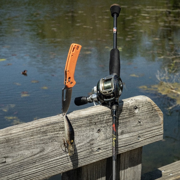 Klein Tools KTO Resurgence Fishing Knife, Drop Point Blade, Orange Handle - OFK000ORT