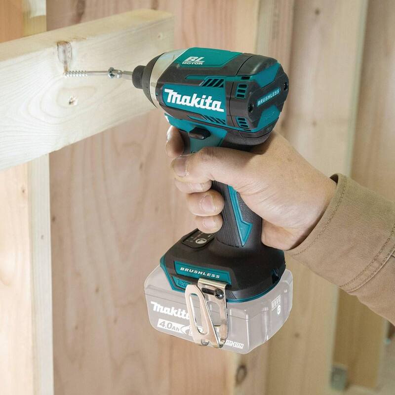 Controlador de impacto inalámbrico Makita 18V LXT de iones de litio sin escobillas de 1/4 de pulgada con modo de cambio rápido de 3 velocidades (sólo herramienta) - XDT14Z.