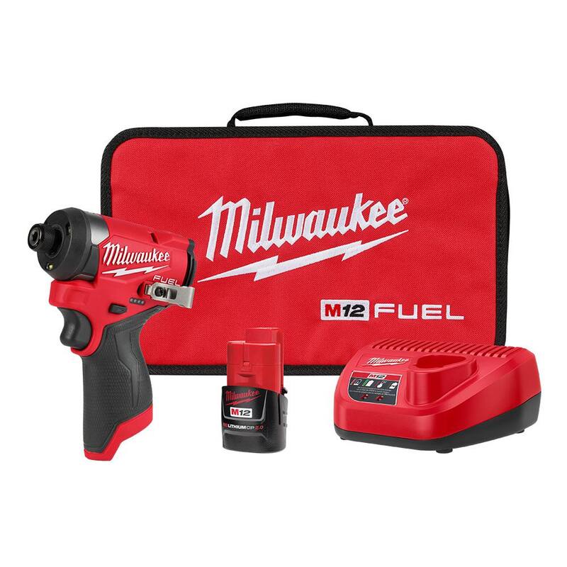 Milwaukee M12 FUEL 12-Volt Lithium-Ion Impact Driver Compact Kit con llave de impacto hexagonal de 1/4 de pulgada sin escobillas inalámbrica con batería de 2.0Ah y estuche - 3453-21.