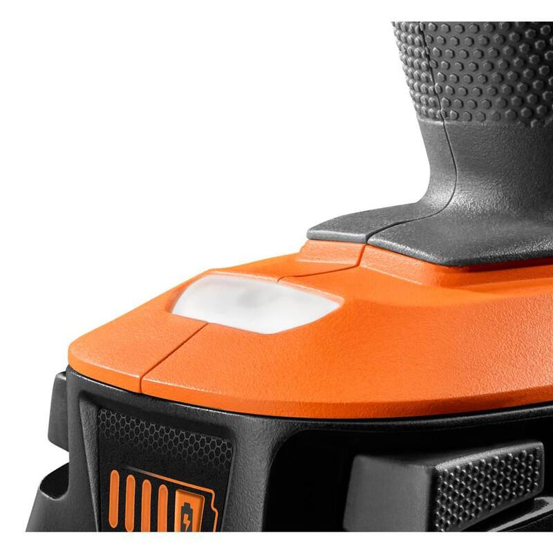 Atornillador de impacto inalámbrico sin escobillas RIDGID de 18V con 3 velocidades y 1/4 de pulgada, con (2) baterías de 4.0 Ah, cargador de 18V y bolsa - R862311B-AC93044SBN