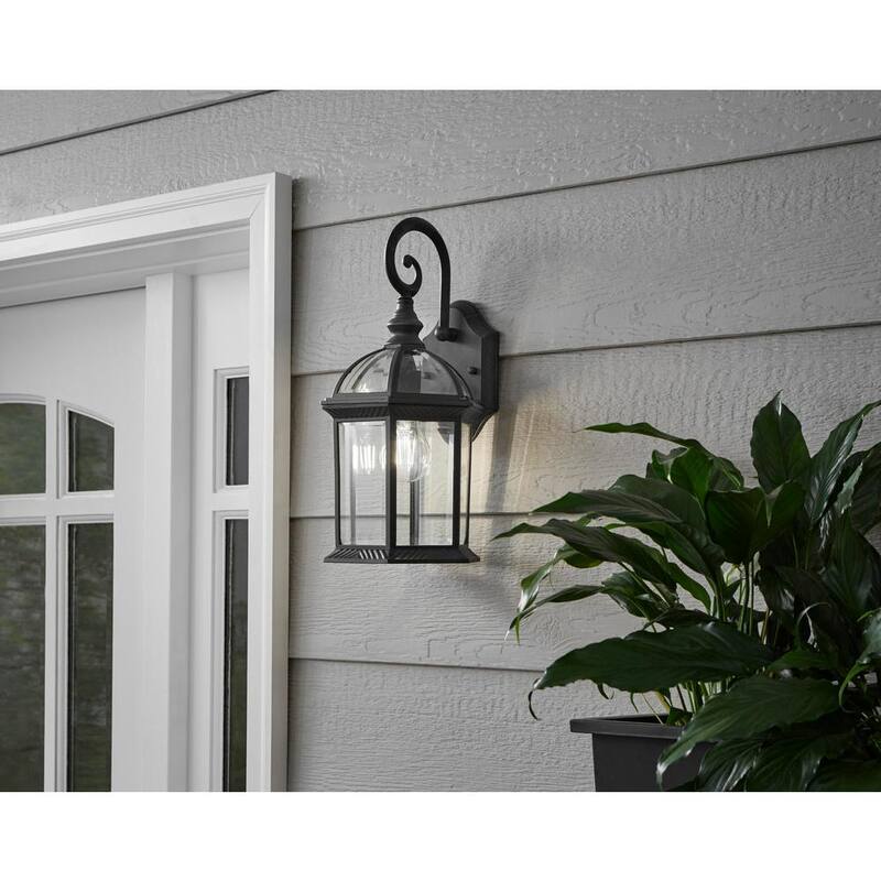 Luz de pared exterior Hampton Bay Wickford de 15.4 pulgadas con un foco, color bronce envejecido y cristal transparente, cableado duro (paquete de 2) - 7072-2RT