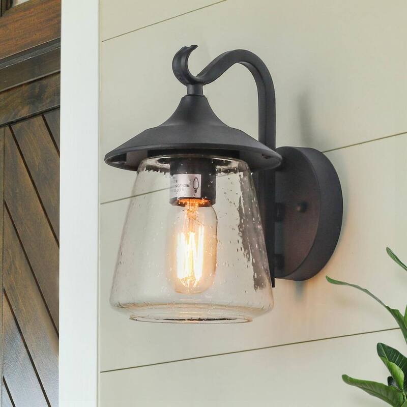 Lámpara de pared exterior LNC Modern Frosted Black Porch con un foco clásico y una pantalla de vidrio claro sembrado en forma de hongo - VAFNYAHD13356V6