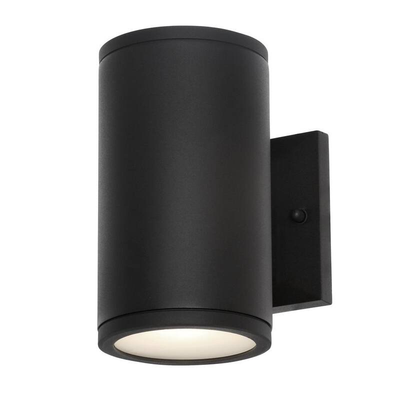 Colección de decoración para el hogar Rodham, 8 pulgadas, Linterna de Pared para Exteriores con luz LED integrada en color negro - IZC1691L-2