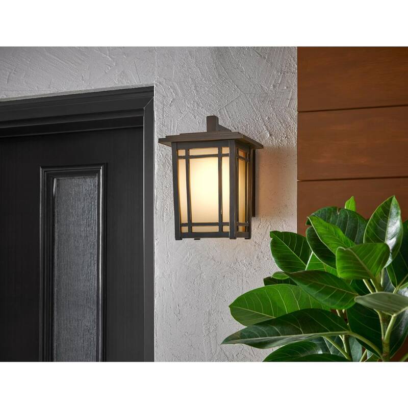 Colección de Decoradores para el Hogar Port Oxford 10.6 pulgadas 1-Luz Aceitado Avellano Farol de Pared Exterior Cableado con Lámpara No Incluida - 23212