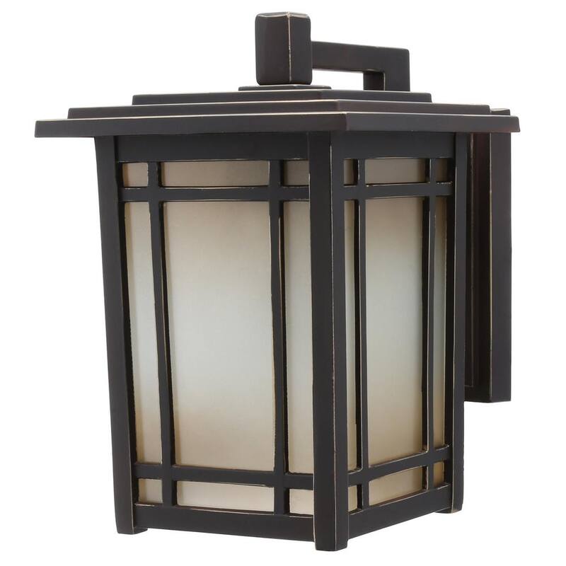 Colección de Decoradores para el Hogar Port Oxford 10.6 pulgadas 1-Luz Aceitado Avellano Farol de Pared Exterior Cableado con Lámpara No Incluida - 23212